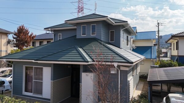 北九州市小倉南区｜築31年・外壁塗装と屋根カバー工法｜施工事例